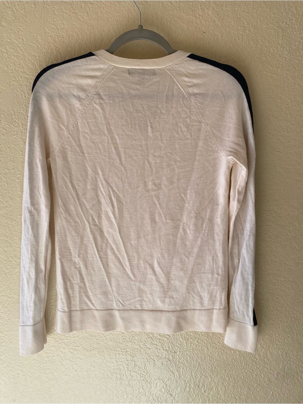 Banana Republic Extra Fine Merino Wool VNeck Essential Sweater Preppy Minimalist - Picture 3 of 6